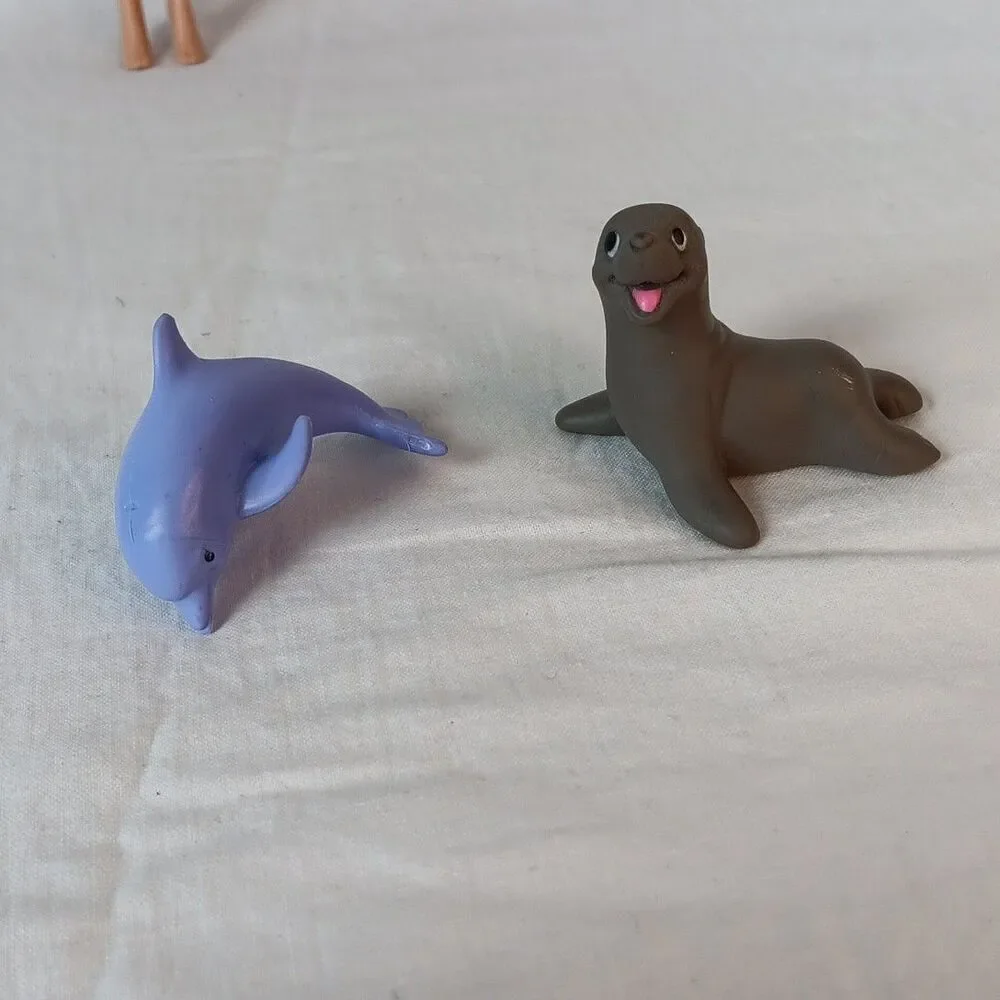 Barbie Ocean Theme Marine Biologist  Lot Extra Clothes and Accessories Some Vtg